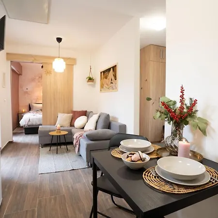 Pretty Jolie Romantic Getaway Holiday home Bled