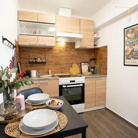 Pretty Jolie Romantic Getaway Holiday home Bled