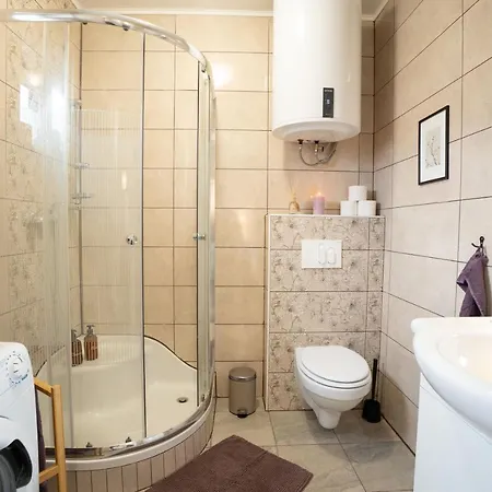 Pretty Jolie Romantic Getaway Holiday home Bled